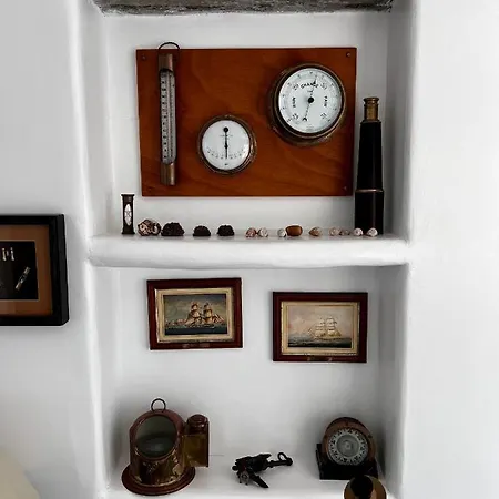 Casa Bianca Of Kea Melissaki