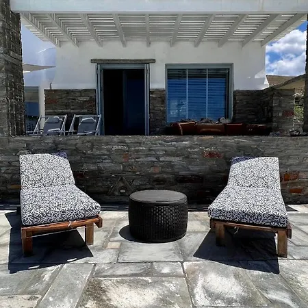 Casa Bianca Of Kea Melissaki